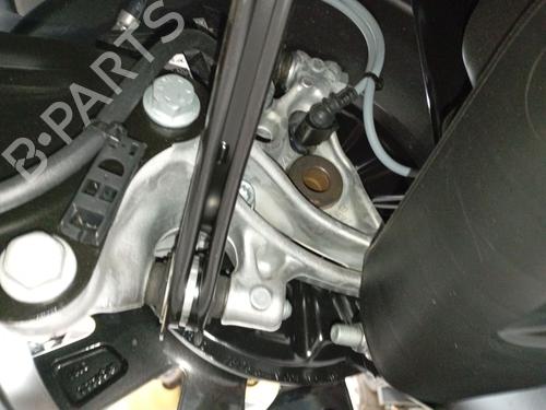 Used Right rear steering knuckle CUPRA FORMENTOR (KM7, KMP) 2.0 TDI (150 hp) 30637165