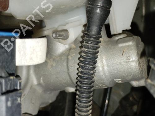Used Brake master cylinder CITROËN C3 II (SC_) 1.2 VTi 82 (82 hp) 28046372
