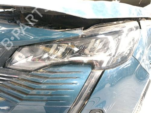 Used Left headlight PEUGEOT 3008 II SUV (MC_, MR_, MJ_, M4_) 1.5 BlueHDi 130 (131 hp) 31965592