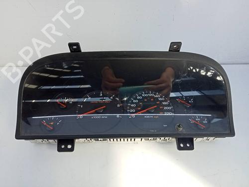 Used Instrument cluster JEEP GRAND CHEROKEE II (WJ, WG) 3.1 TD 4x4 (140 hp) 11420968