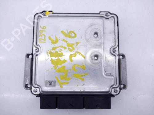 Engine control unit (ECU) RENAULT TRAFIC II Van (FL)  | BP21284131M57 