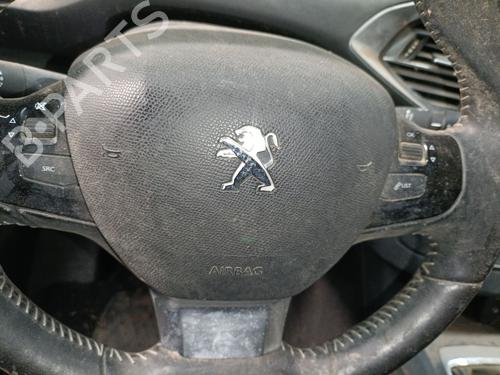 Used Driver airbag PEUGEOT 308 II (LB_, LP_, LW_, LH_, L3_) 1.6 HDi (92 hp) 31184889