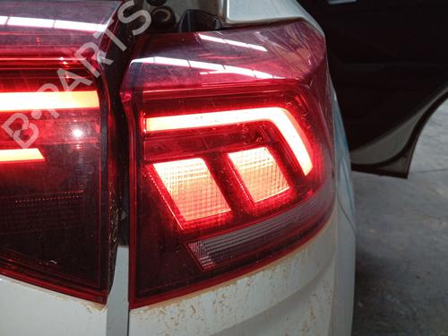 Right taillight VW T-ROC (A11, D11) 2.0 TDI SCR | BP33027413C35 - Image 2