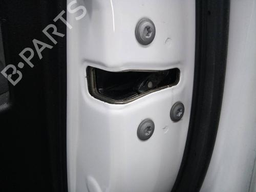 Used Front right lock TOYOTA YARIS (_P13_) 1.5 Hybrid (NHP130_, NHP130) (101 hp) 13400689