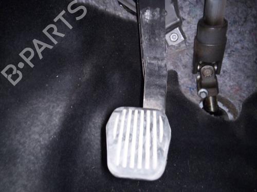 Used Clutch pedal FORD FOCUS III [2010-2020]  19923728