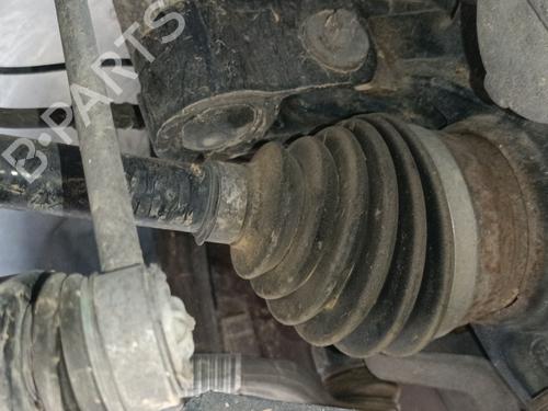 Left front driveshaft PEUGEOT 3008 II SUV (MC_, MR_, MJ_, M4_) 1.2 THP/ PureTech 130 (MRHNSM, MRHNSU, MRHNSJ, MRHNYW,... BP28107998M38