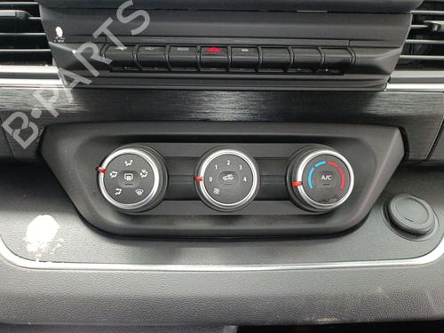 climate-control-renault-trafic-iii-bus-jg_-2014-37440364 main image