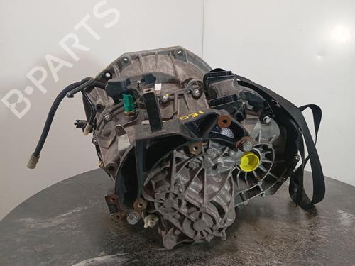 gearbox-renault-master-iii-platformchassis-ev-hv-uv-2010-35728542 main image