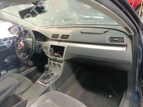 Left tailgate light VW PASSAT B7 (362) 2.0 TDI | BP39200040C79 - Image 9