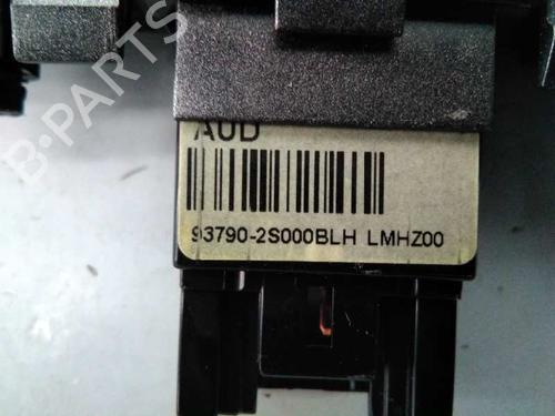 Warning switch HYUNDAI ix35 (LM, EL, ELH) 1.7 CRDi | BP5226619I22 