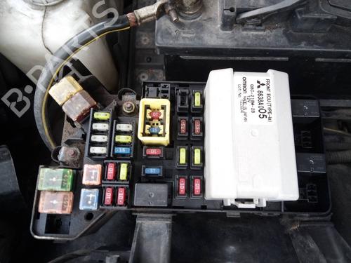 Used Fuse box MITSUBISHI PAJERO IV (V8_W, V9_W) 3.2 DI-D (V88W, V98W) (170 hp) 13949735