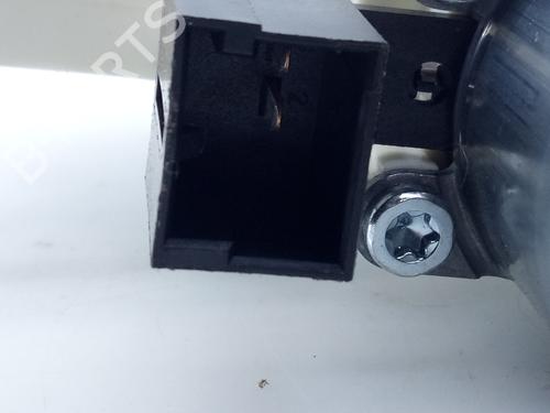 Right front window motor VW GOLF VII (5G1, BQ1, BE1, BE2) 2.0 TDI | BP15584639E20 