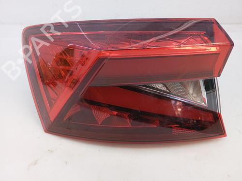 Used Left taillight Left taillight SKODA FABIA IV (PJ3) 1.0 TSI (95 hp) 33543742 33543742