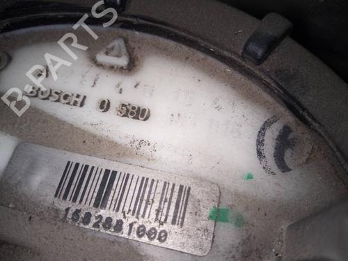 Used Fuel pump MERCEDES-BENZ C-CLASS Coupe (CL203) C 220 CDI (203.708) (150 hp) 18526607