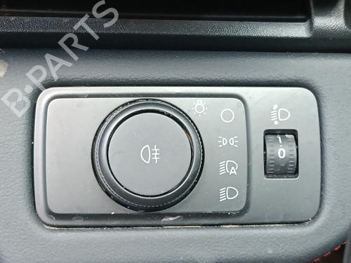 headlight-switch-ford-puma-j2k-cf7-2019-36561409 main image