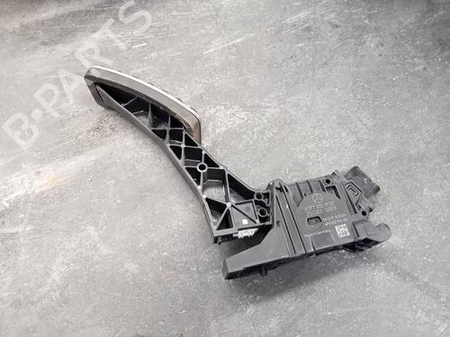 Used Pedal MERCEDES-BENZ CLA Shooting Brake (X118) [2019-2025]  20674682