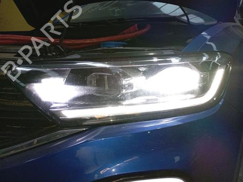 Used Left headlight Left headlight VW T-ROC (A11, D11) 1.5 TSI (150 hp) 33019120 33019120