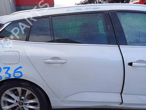 Used Right rear door RENAULT MEGANE IV Grandtour (K9A/M/N_) [2016-2025]  22645528