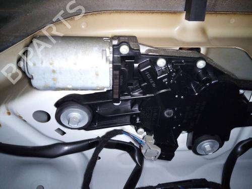 Used Rear wiper motor FORD ECOSPORT 1.5 EcoBlue TDCi (95 hp) 12572446