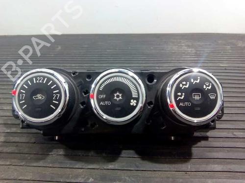 AC-Styringsenhed/Manøvreenhed MITSUBISHI OUTLANDER II (CW_W) 2.0 DI-D (CW8W) (140 hp) 335662