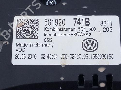 Instrument cluster VW GOLF VII (5G1, BQ1, BE1, BE2) 1.6 TDI | BP24495854C47