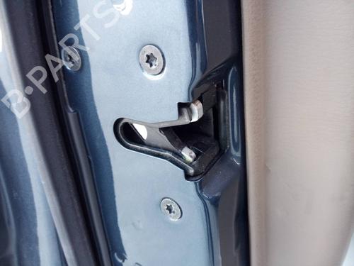 Used Front left lock VOLVO S60 I (384) D5 (185 hp) 24681255