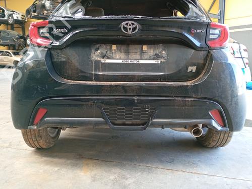 Used Rear bumper TOYOTA YARIS (_P21_, _PA1_, _PH1_) 1.5 Hybrid (MXPH11) (92 hp) 27497132