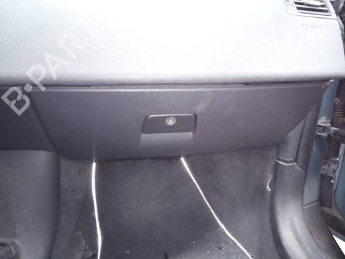 Used Glove box VOLVO C70 II Convertible (542) 2.0 D (136 hp) 18724425