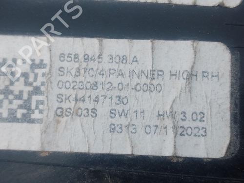 Right tailgate light SKODA KAMIQ (NW4) 1.0 TSI | BP33208742C80  - Image 5