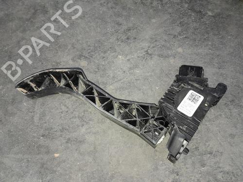 Used Pedal VW GOLF VII (5G1, BQ1, BE1, BE2) 1.2 TSI (110 hp) 24682362