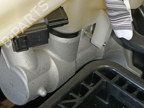 Used Brake master cylinder SKODA SCALA (NW1) 1.5 TSI (150 hp) 28140206