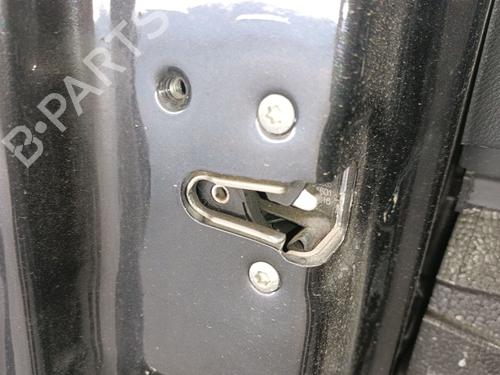 front-left-lock-mercedes-benz-vito-tourer-w447-2014-36879851 main image
