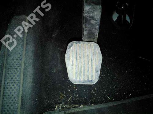 Used Clutch pedal Clutch pedal VOLVO V40 Hatchback (525) D2 (114 hp) 8787858 8787858