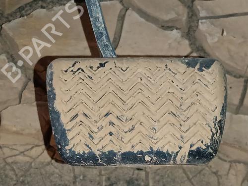 Used Break pedal TOYOTA C-HR (_X1_) 1.8 Hybrid (ZYX10_, ZYX11_) (98 hp) 29505661