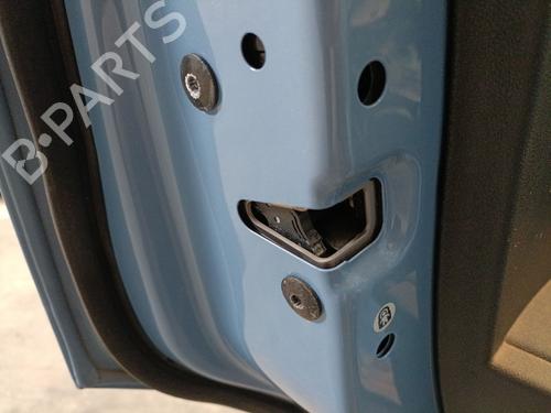 BP32684678C100 main image