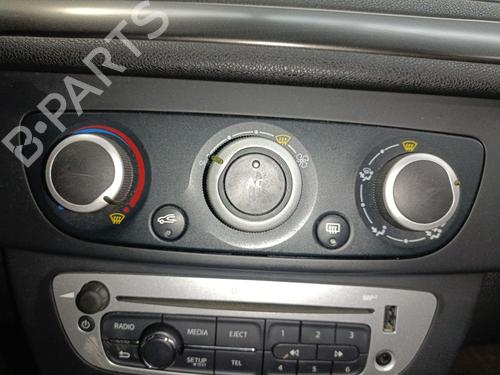 Used Climate control Climate control 37602321 37602321