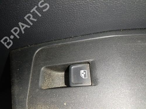 right-rear-window-switch-vw-t-roc-a11-d11-2017-33019137 main image