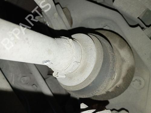 Used Left rear driveshaft Left rear driveshaft MERCEDES-BENZ C-CLASS (W205) C 200 BlueTEC / d (205.037) (136 hp) 40079849 40079849
