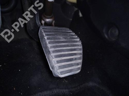 break-pedal-citroen-c4-cactus-12-vti-82-2014-11173428 main image