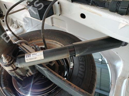 Used Left rear shock absorber VW CRAFTER Van (SY_, SX_) [2016-2025]  28976842