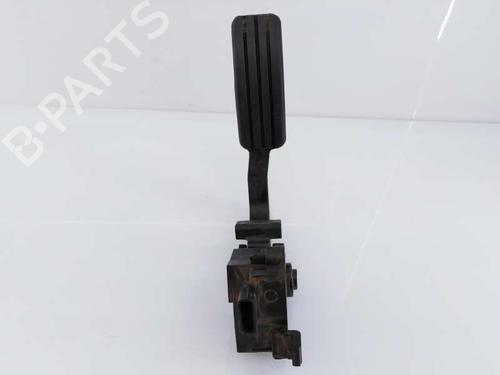 Used Pedal DACIA LOGAN Pickup (US_) 1.5 dCi (75 hp) 6577363