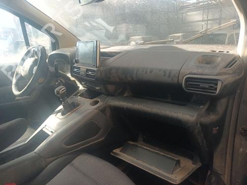 Front bumper TOYOTA PROACE CITY VERSO MPV (BKY_) 1.2 VVT-i 130 (BKYN) | BP31291467C7