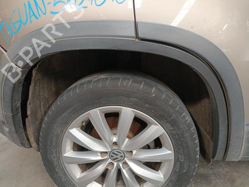Højre bagtil skærm liste Højre bagtil skærm liste VW TIGUAN (5N_) 2.0 TDI (110 hp) 34244135 34244135
