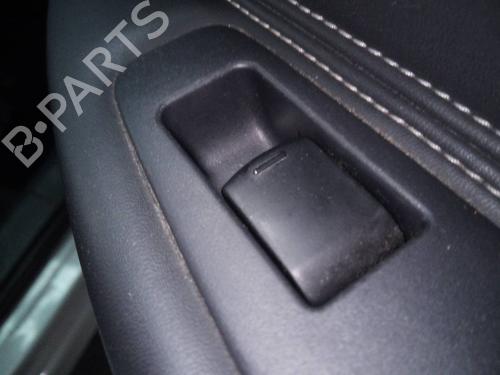 Used Right rear window switch NISSAN QASHQAI / QASHQAI +2 I (J10, NJ10, JJ10E) 2.0 dCi (150 hp) 17011872