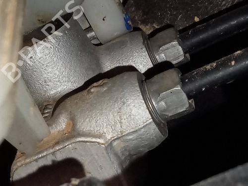 Used Brake master cylinder PEUGEOT 2008 I (CU_) 1.5 BlueHDI 100 (102 hp) 22607385