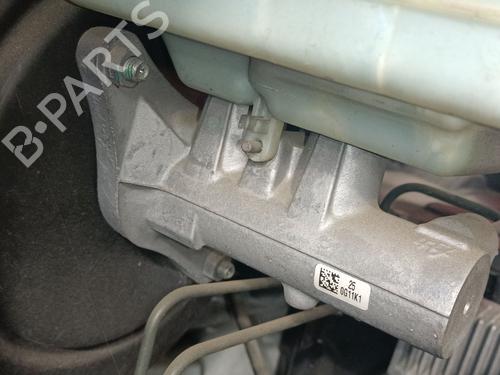 Used Brake master cylinder Brake master cylinder RENAULT MASTER III Platform/Chassis (EV, HV, UV) 2.3 dCi 125 FWD (EV0C, EV0D, EV0J, HV0C, HV0D, HV0H,... (125 hp) 36696401 36696401