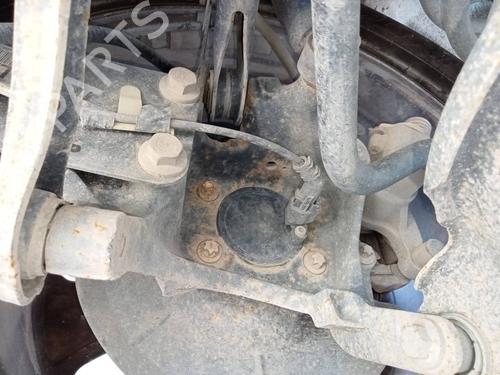Used Right rear steering knuckle FORD KUGA II (DM2) [2012-2025]  20108270