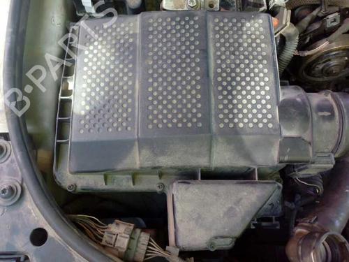 Used Air filter box LAND ROVER DISCOVERY III (L319) 2.7 TD 4x4 (190 hp) 14060361