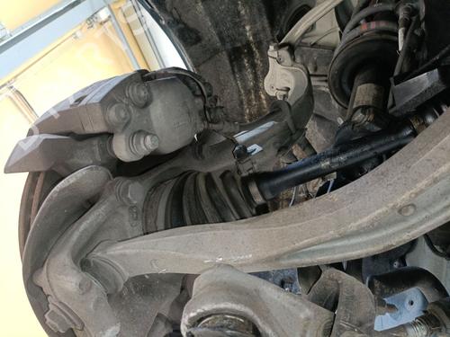 Used Left front steering knuckle Left front steering knuckle 37518572 37518572