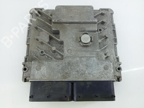 Used Engine control unit (ECU) AUDI A5 Sportback (F5A, F5F) 2.0 TFSI quattro (252 hp) 13739034